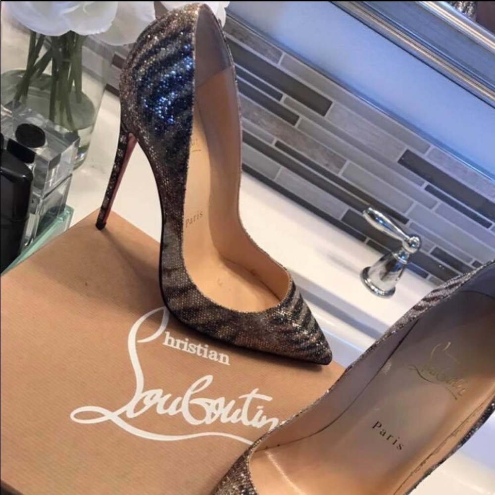 Christian Louboutin Gold Glitter Sirene Pigalle